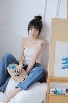 隔壁的女人